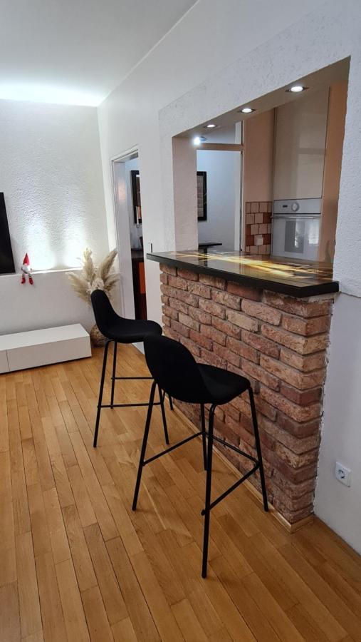 South 2 Osijek Apartment Exterior photo