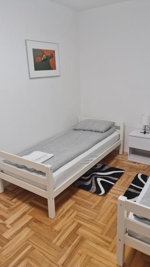 South 2 Osijek Apartment Exterior photo